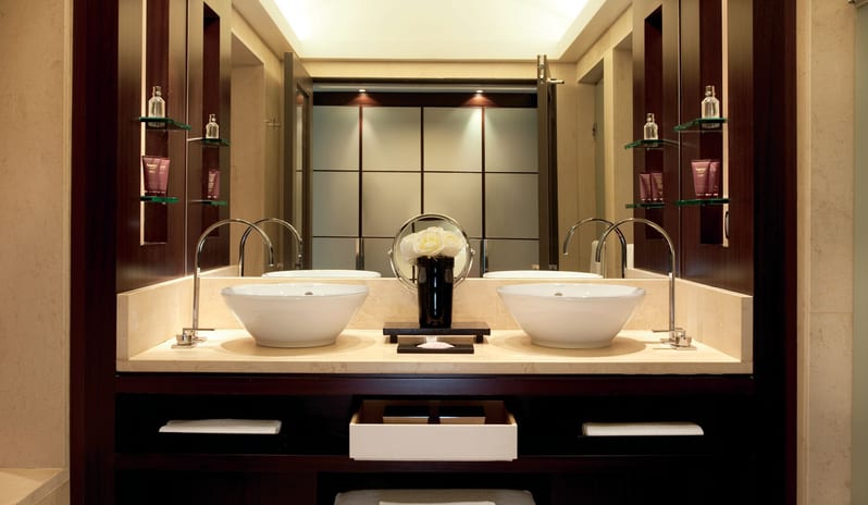 Hotel Arts Barcelona - Deluxe City View Bathroom